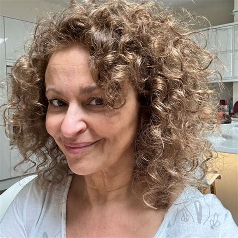 Nadia Sawalha (@nadiasawalha) • Instagram photos and videos